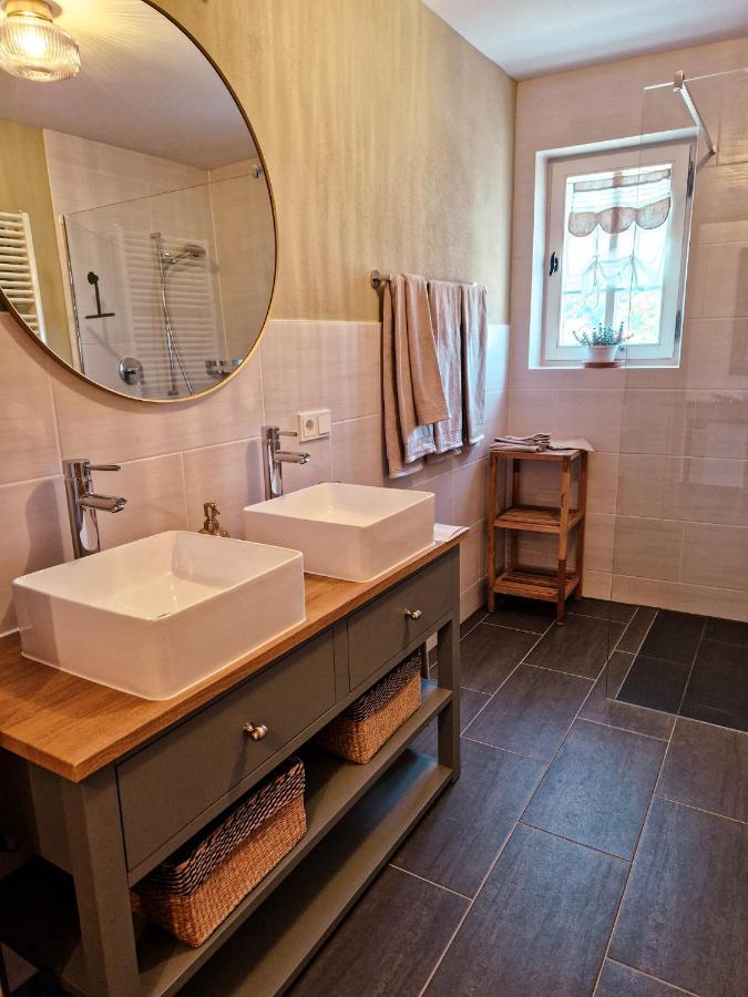 Ferienhaus "Entenhaus" Im Gutshaus De La Fontaine Feilsdorf Ngoại thất bức ảnh